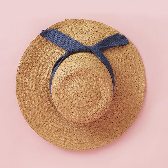 Straw hat - Picture 3 of 3